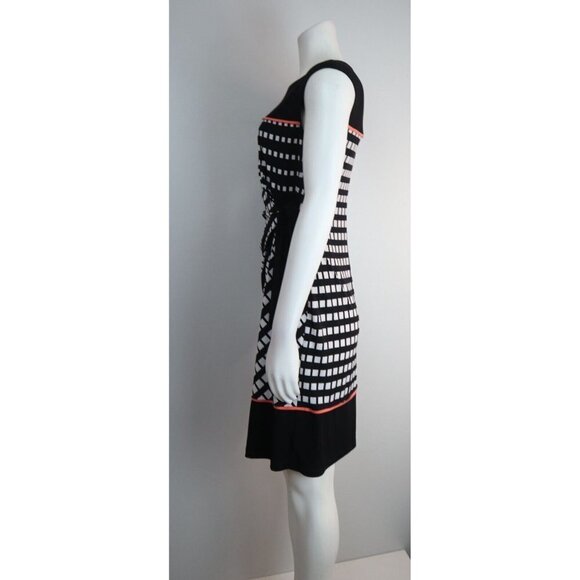 WOMEN'S BLACK & WHITE PRINT STRETCH KNIT DRESS - R&K ORIGINALS - SIZE S - Picture 4 of 7